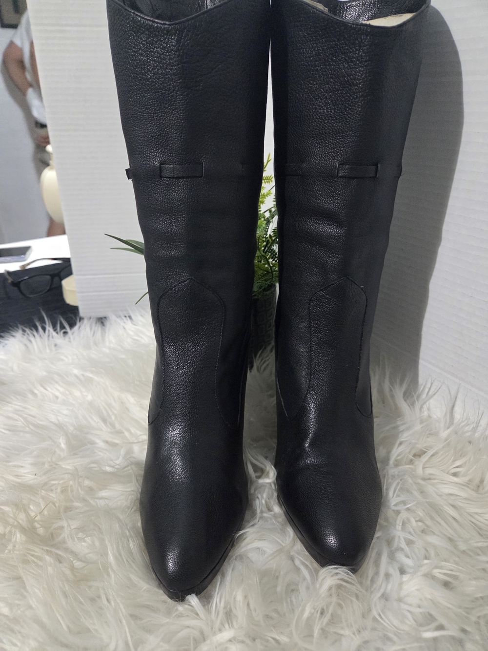 Betsey Johnson Black Pebbled Leather Mid-Calf Heeled Boots. Size 10 Women - Picture 3 of 9